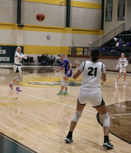 East Chambers Lady Bucs Basketball Overall 17-10, District 5-4